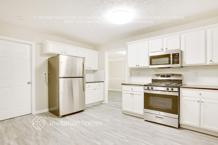 Building Photo - 3092 Rusticwood Ct