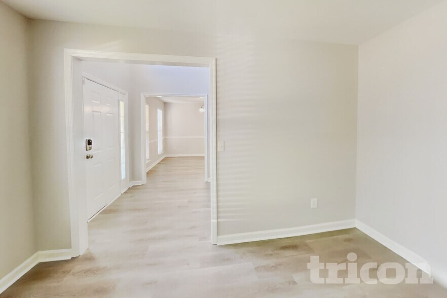 Building Photo - 2083 Prescott Way