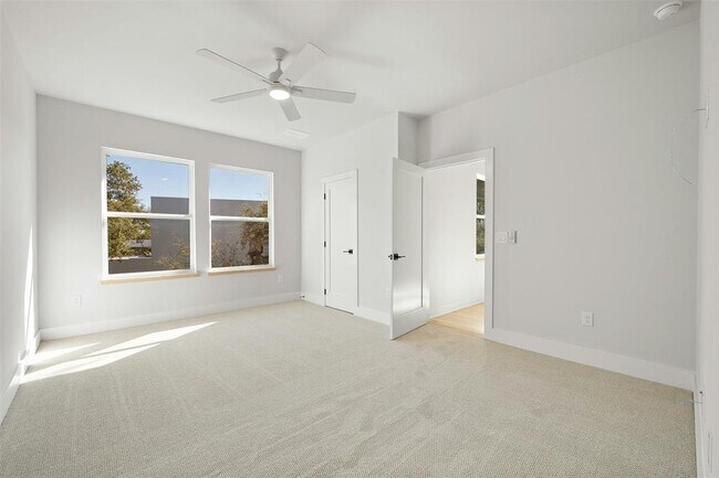 Building Photo - 1339 Allen Rd