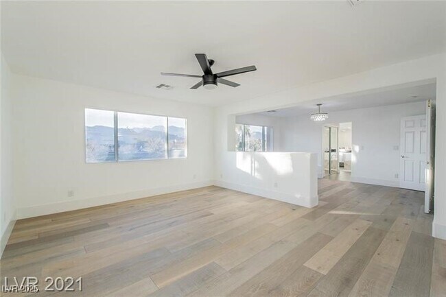 Building Photo - 3567 Fair Bluff St