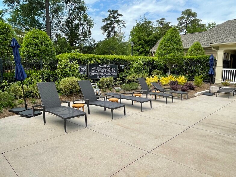 Pool Deck with chairs - 2208 Walden Park Dr