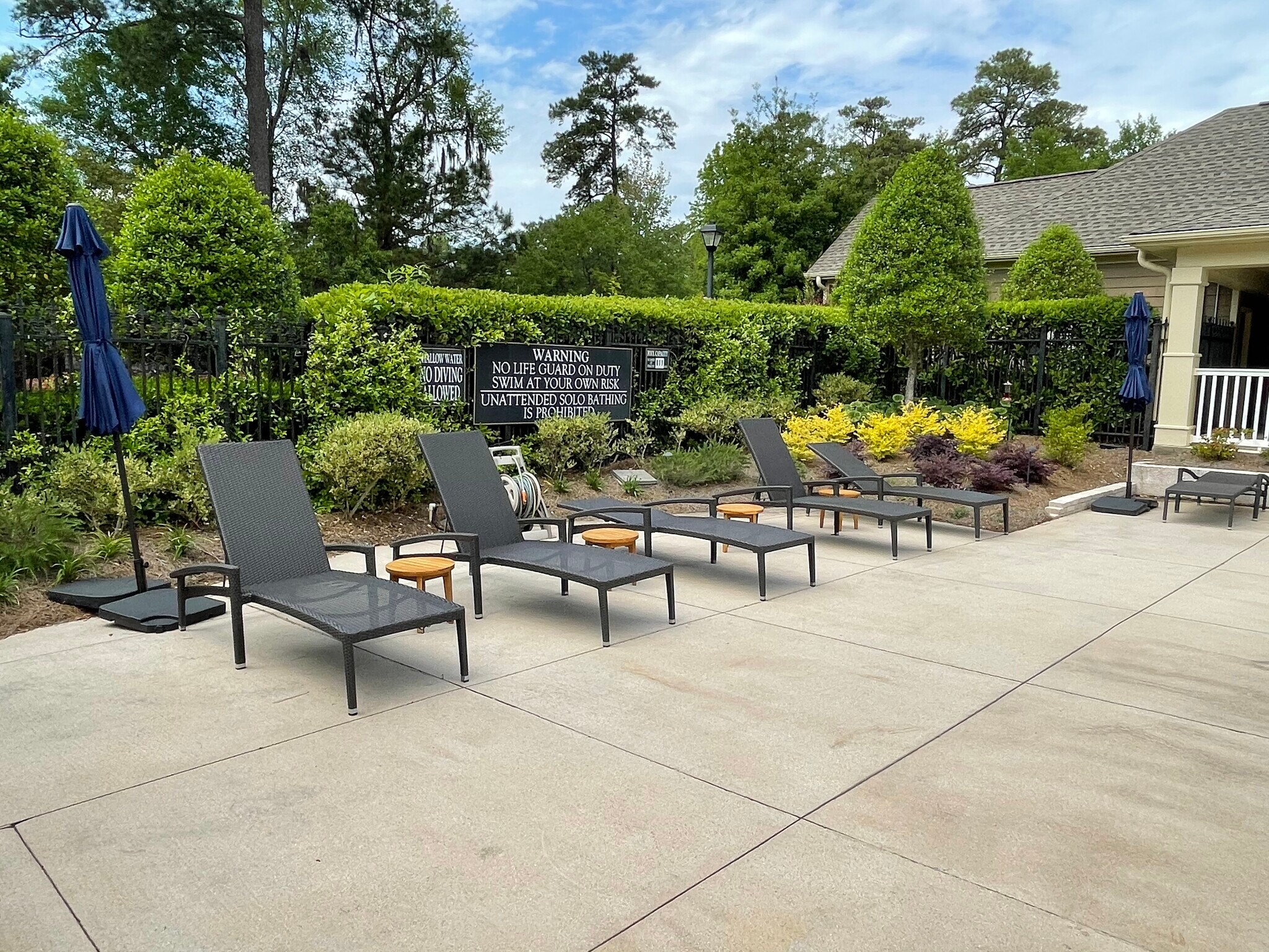 Pool Deck with chairs - 2208 Walden Park Dr