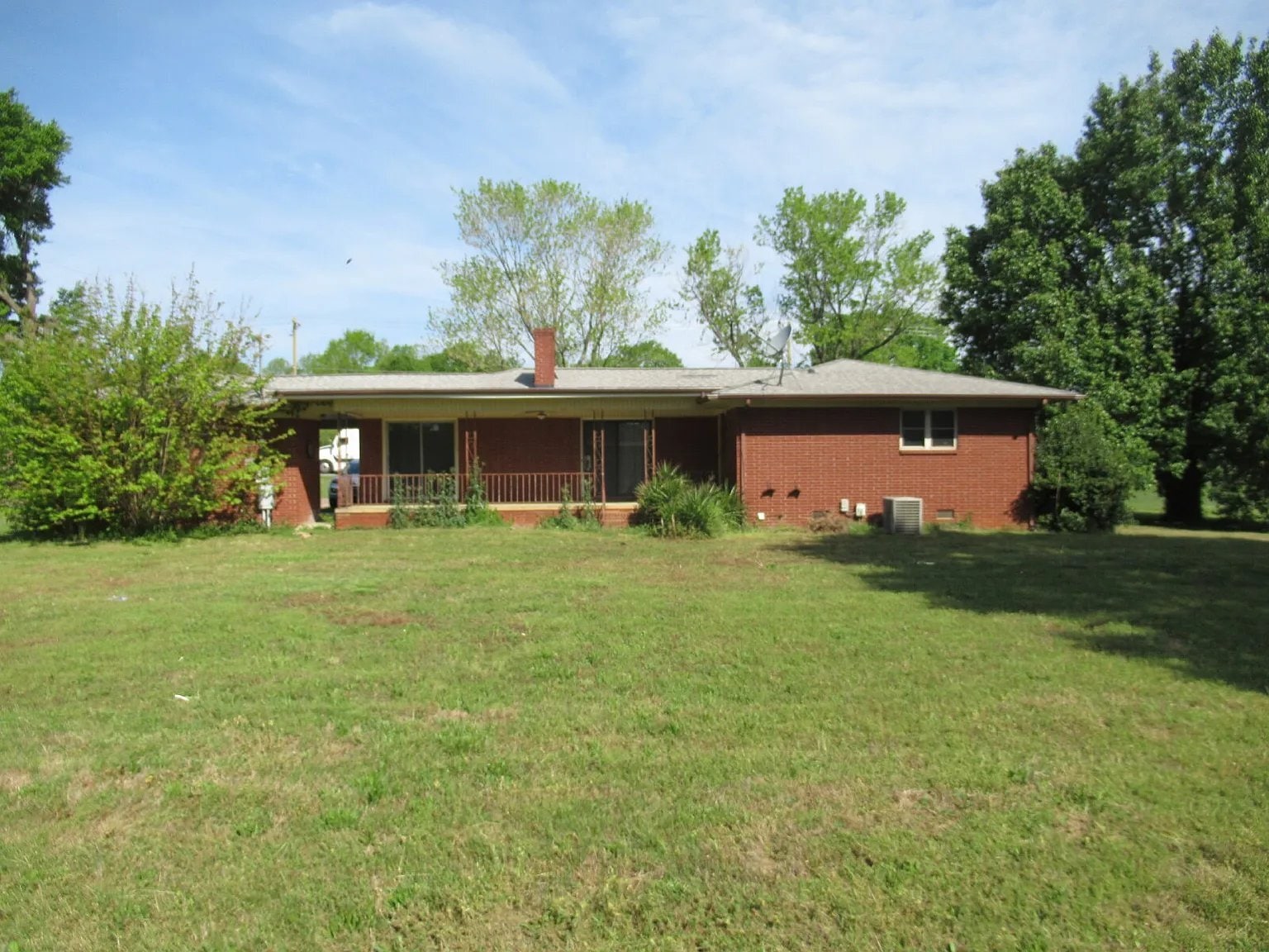 Building Photo - 5767 NC-150