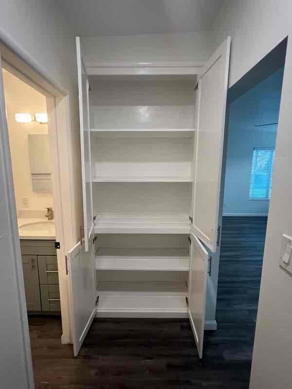 Building Photo - 7097 Central Ave