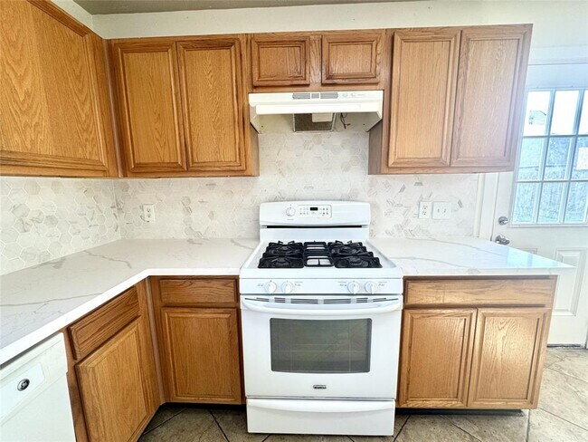 Building Photo - 4026 Owl Echo Ct