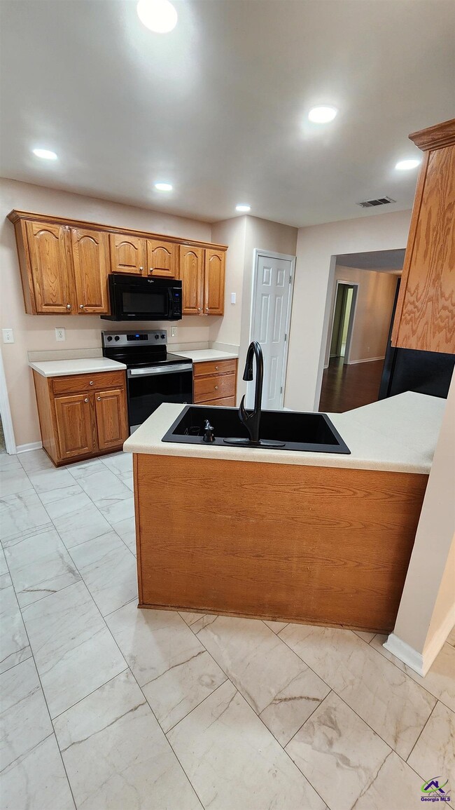 Building Photo - 109 Galaxy Ave