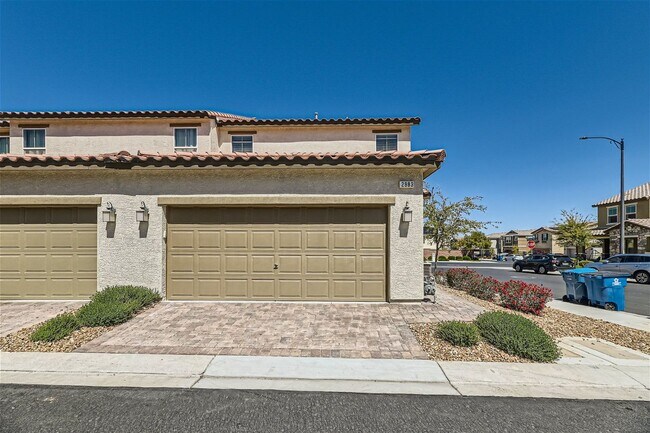 Building Photo - 2983 Duverney Ave