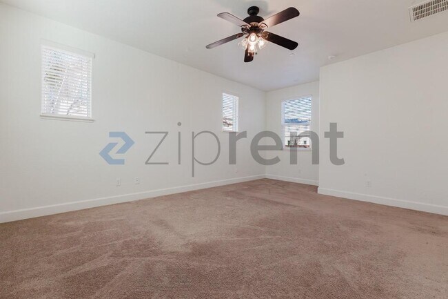 Building Photo - 873 Willow Bridge Dr