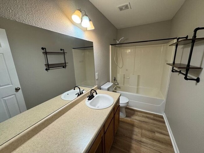 Building Photo - Your New Home for the Holidays—Tour Today!