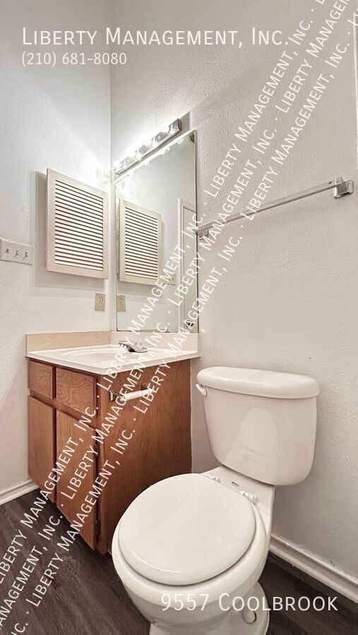 Building Photo - 9557 Coolbrook-