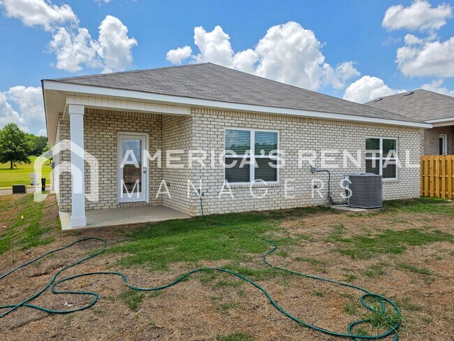 Building Photo - DEPOSIT PENDING! New Construction Home for Rent!