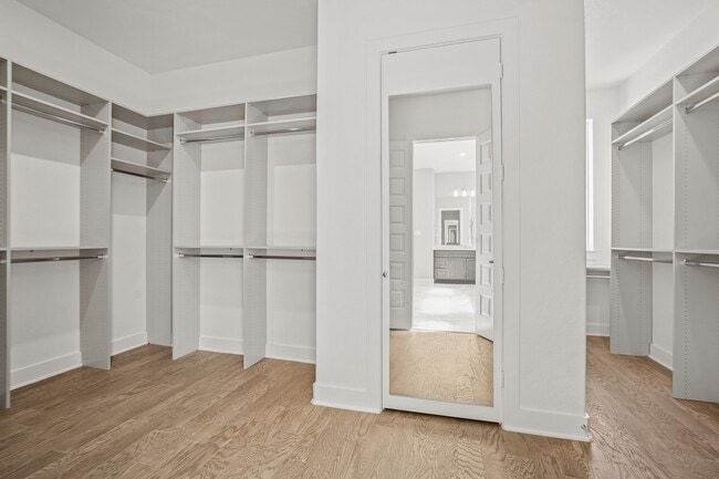 Building Photo - 10823 Sandy Iss Ct
