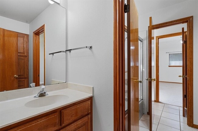 Building Photo - 1903 Port Royal Dr