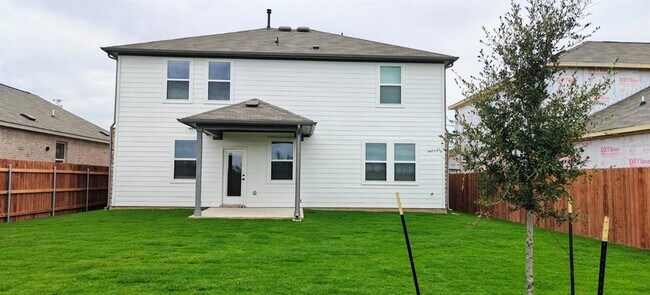 Building Photo - 1417 Purple Martin Dr