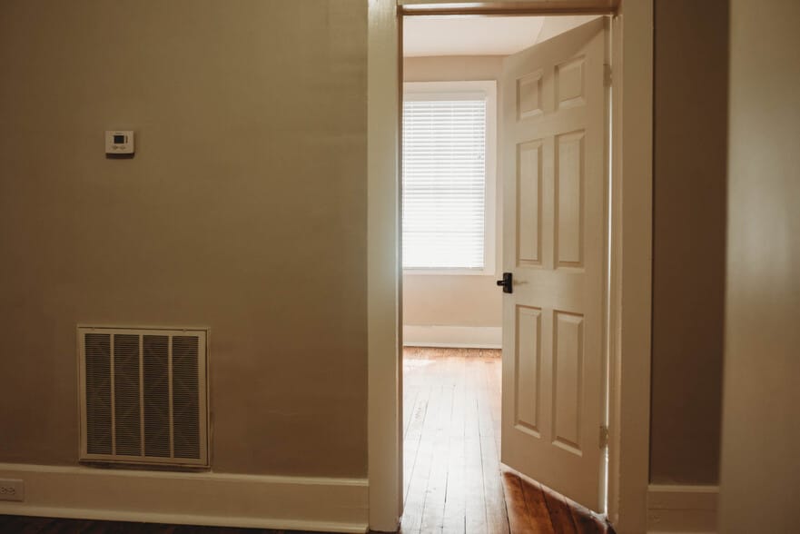 Entrance to bedroom 1 - 529 Washington E St