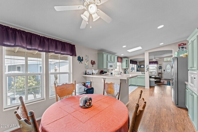 Building Photo - 2501 W Wickenburg Way