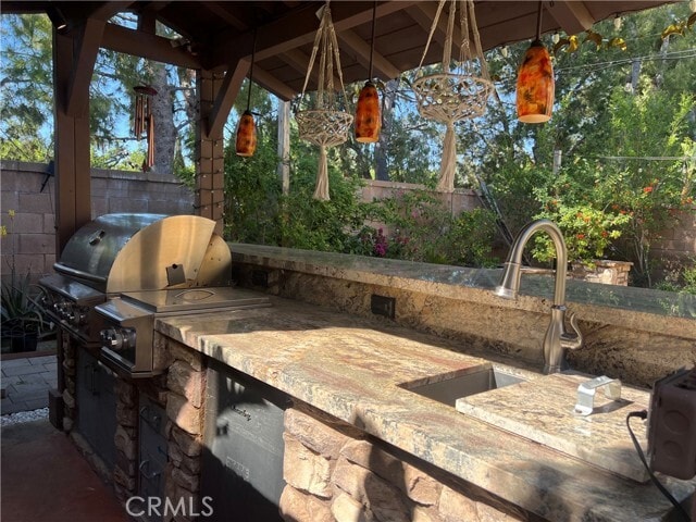 Building Photo - 27 Tree Clover