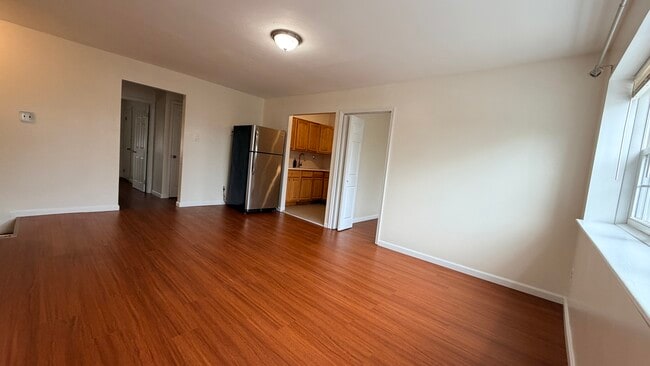 Building Photo - 6302 Grand Central Pky