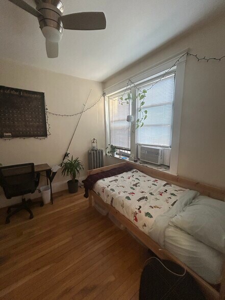 Building Photo - 39 Hemenway St