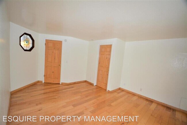 Building Photo - 3 br, 3 bath House - 300 MELROSE DRIVE