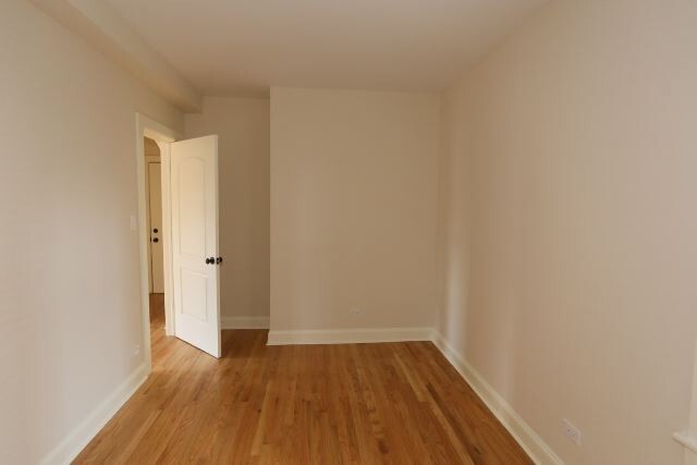Building Photo - 615 W Patterson Ave