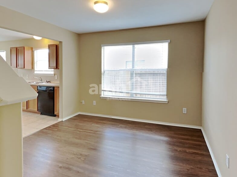 Building Photo - 14427 Brunswick Point Ln