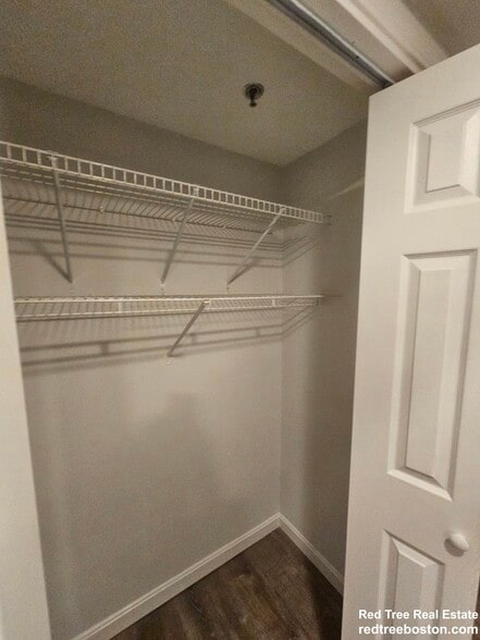 Building Photo - 24 Queensberry St