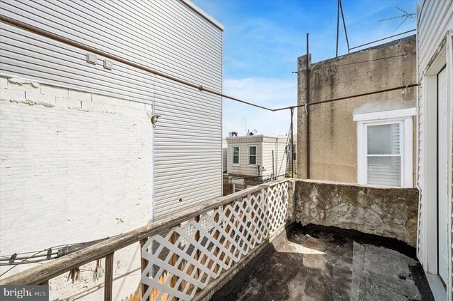 Building Photo - 1525 Morris St