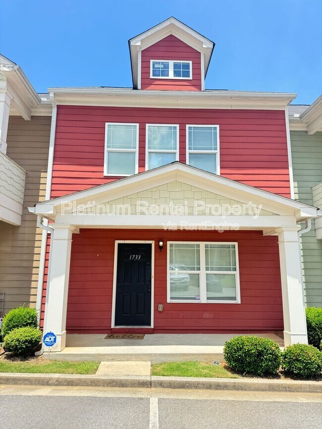 Primary Photo - 1733 Brookside Lay Cir