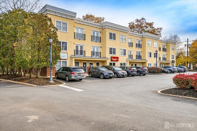 Building Photo - 160 Durham Ave