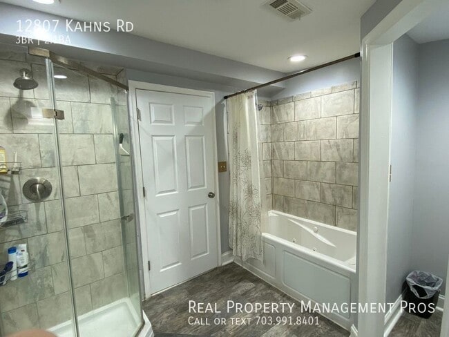 Building Photo - 12807 Kahns Rd