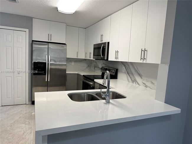 Building Photo - 14832 SW 104th St