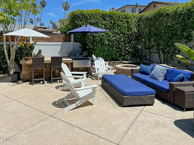 Building Photo - 1140 Cornwall Ln