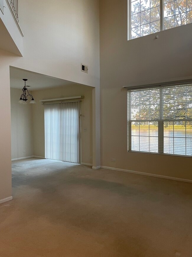 Building Photo - 1819 Golden Gate Ln