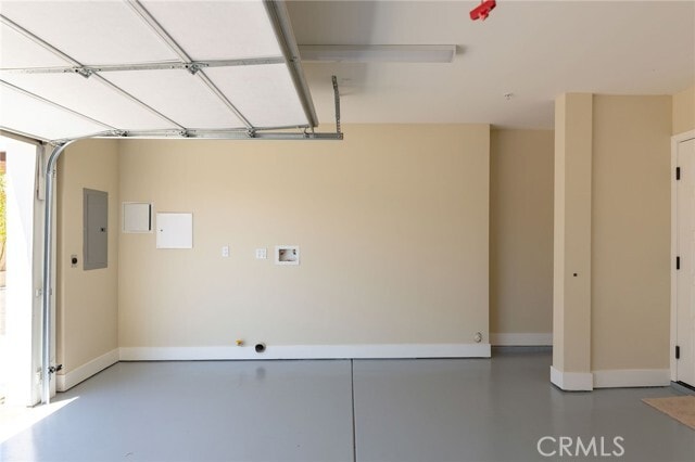 Building Photo - 11845 Grevillea Ave