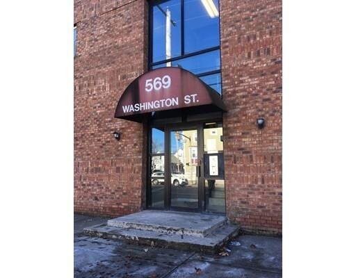 Building Photo - 569 Washington St