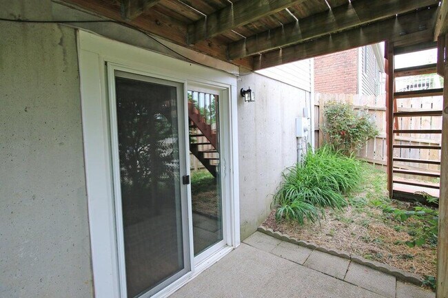 Building Photo - 4352 Cobblestone Knoll Dr