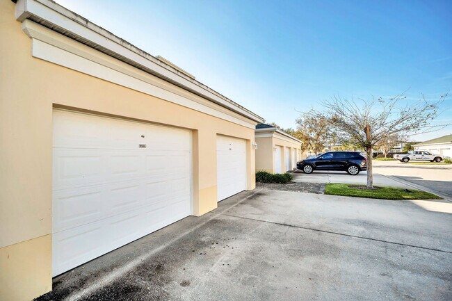 Building Photo - 7501 Mourning Dove Cir