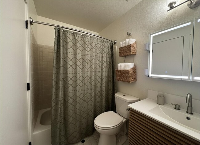 Building Photo - 4384 Poplar Brook Dr