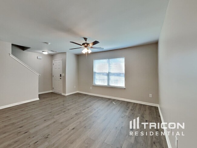 Building Photo - 1687 Parkside Meadow Dr