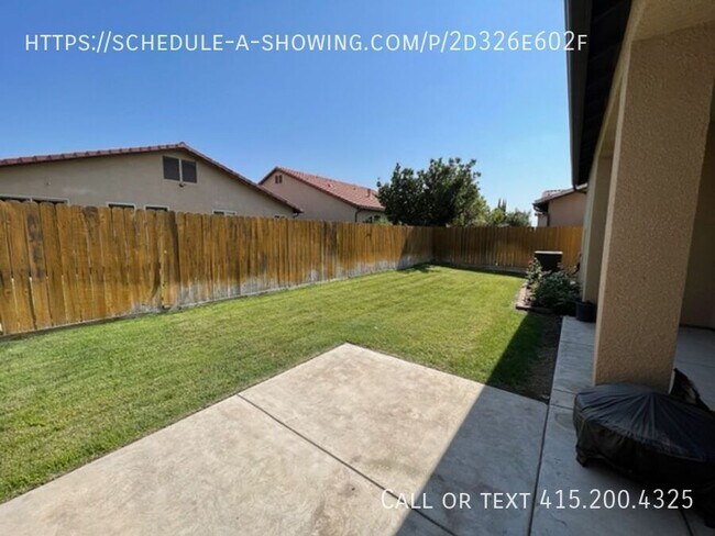 Building Photo - 5967 E Via Peccio Dr