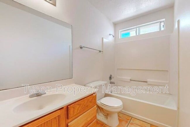 Building Photo - 7315 Quartzite Ave NW