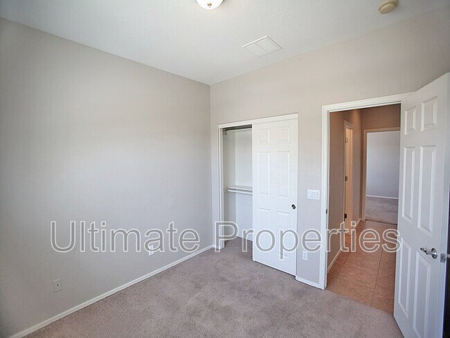 Building Photo - 4715 S 99th Dr