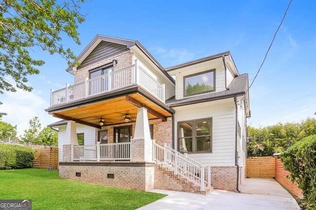 Building Photo - 116 3rd Ave