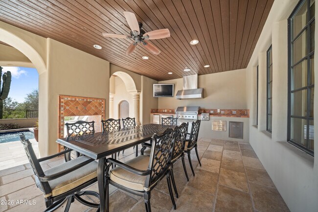 Building Photo - 9290 E Thompson Peak Pkwy