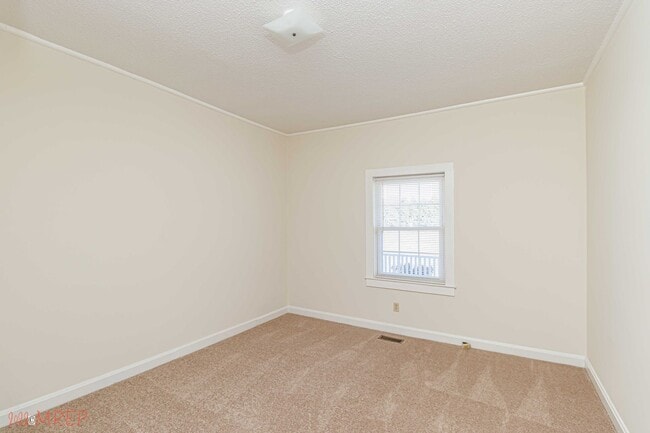 Building Photo - RENOVATED FARMHOUSE in Mt. Olive!