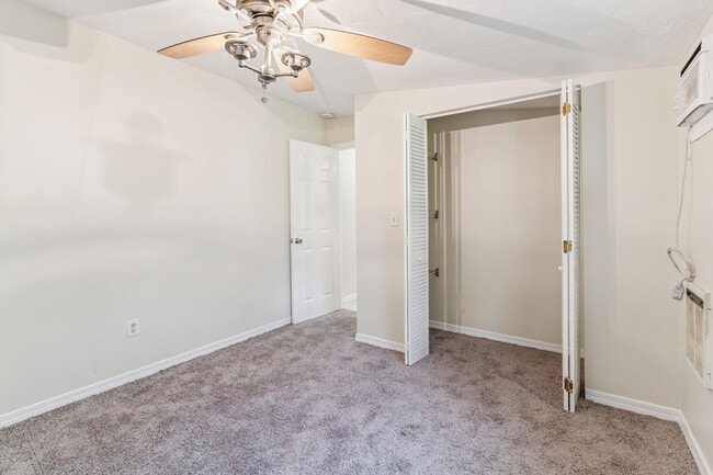 Building Photo - 38341 Palm Grove Dr