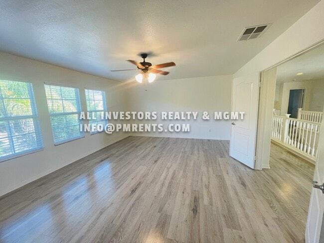 Building Photo - 5554 Nanday Ct