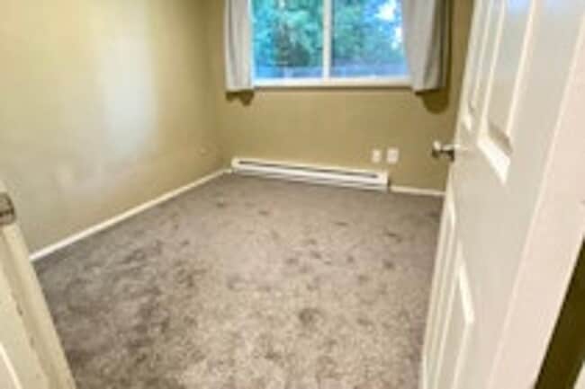 Building Photo - 3bd/1ba Duplex in Lakewood