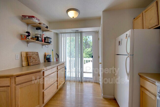 Building Photo - 4967 Noble Park Pl